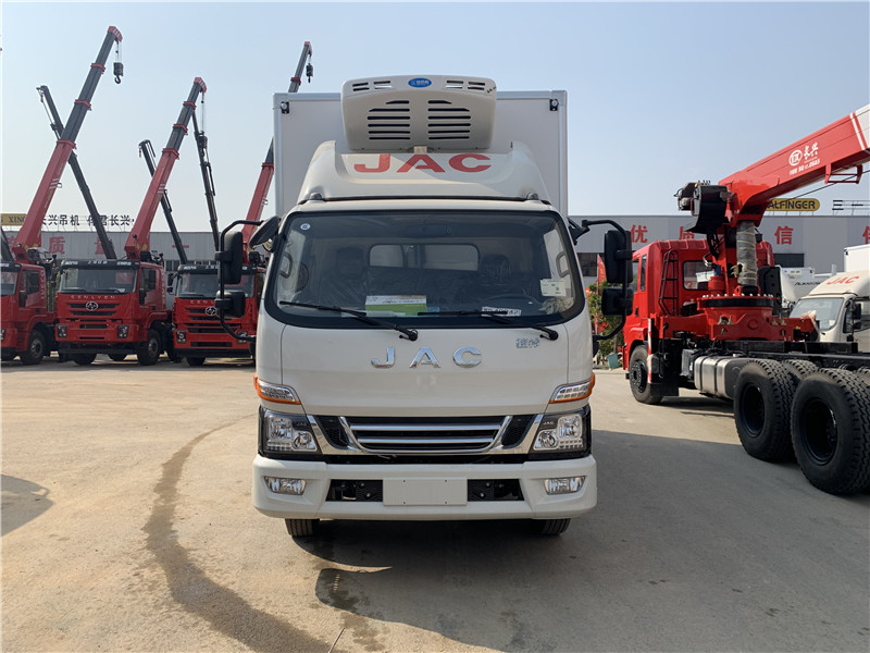 江淮駿鈴V6,4.2米藍牌冷藏車