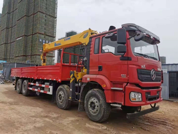 陜汽德龍前四后八 隨車吊